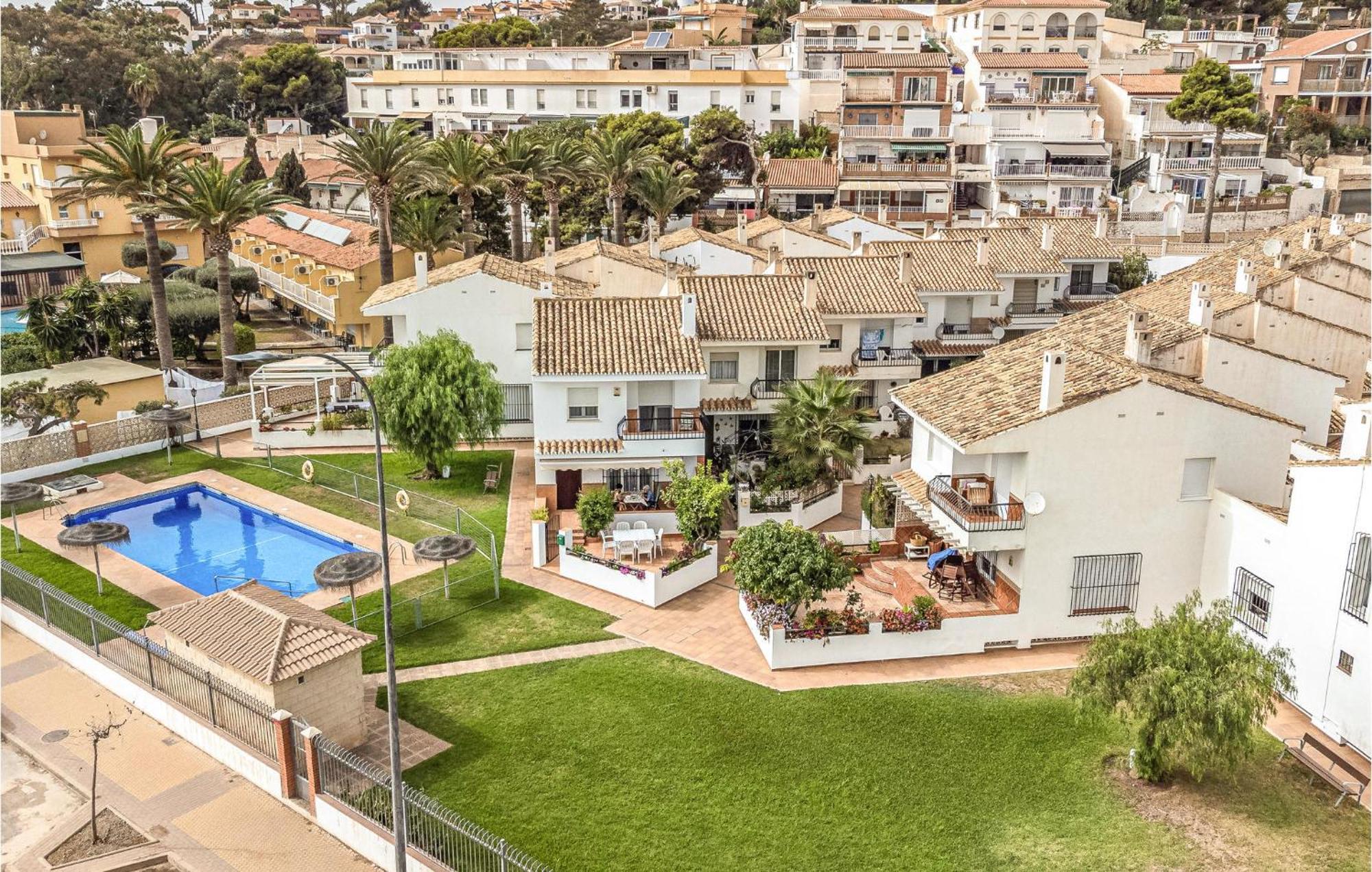 Nice Home In Velez-Malaga With Wifi Zewnętrze zdjęcie